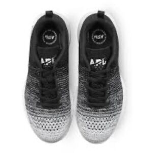APL TechLoom Pro sneakers in black and grey